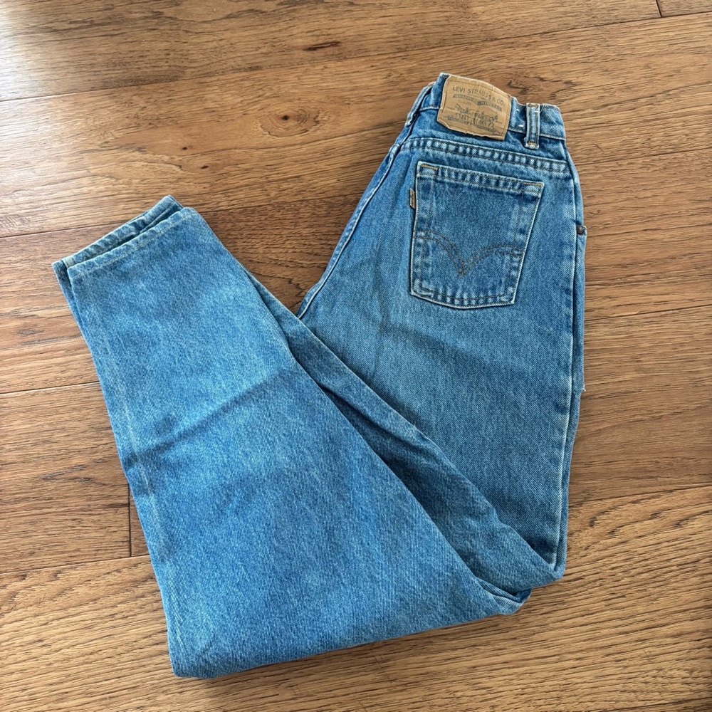 Levi's Classic Blue Jeans - orange tag